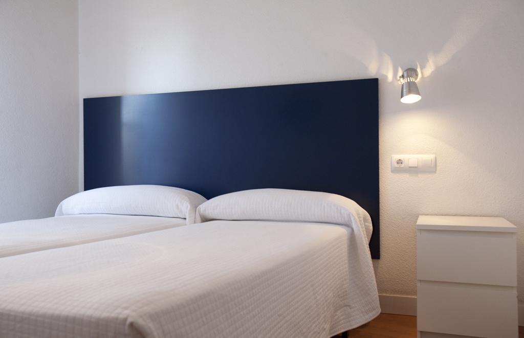 Hostal Santa Isabel Madrid Exterior photo